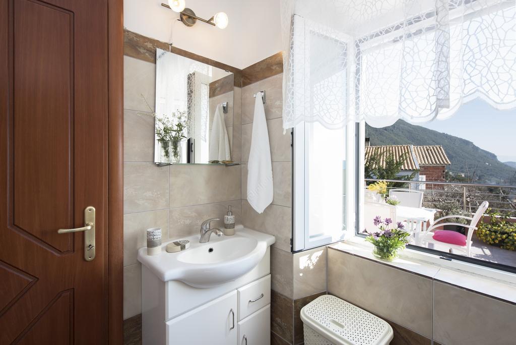 Lala Cottage Ano Korakiana Bagian luar foto